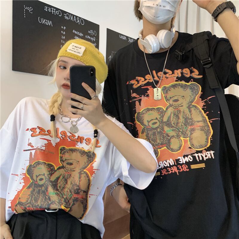 送料無料】KOREA スタンダードダークプリント柄ルーズTシャツ