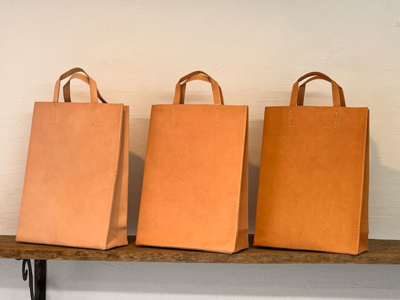 紙袋のような革袋・ナチュラル・B5タテ