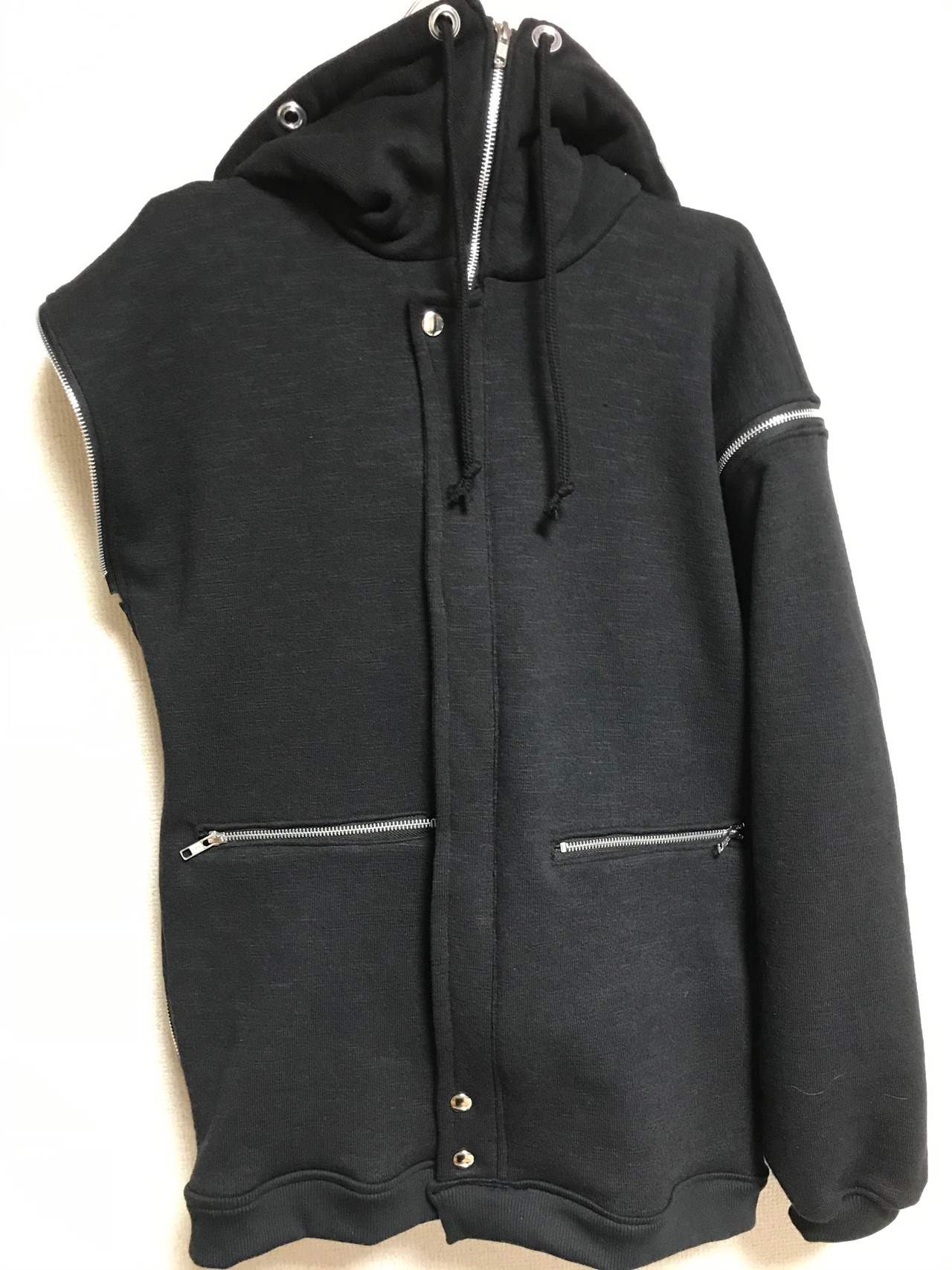 UNFINISHEDハイネックパーカー　マウンテンパーカー