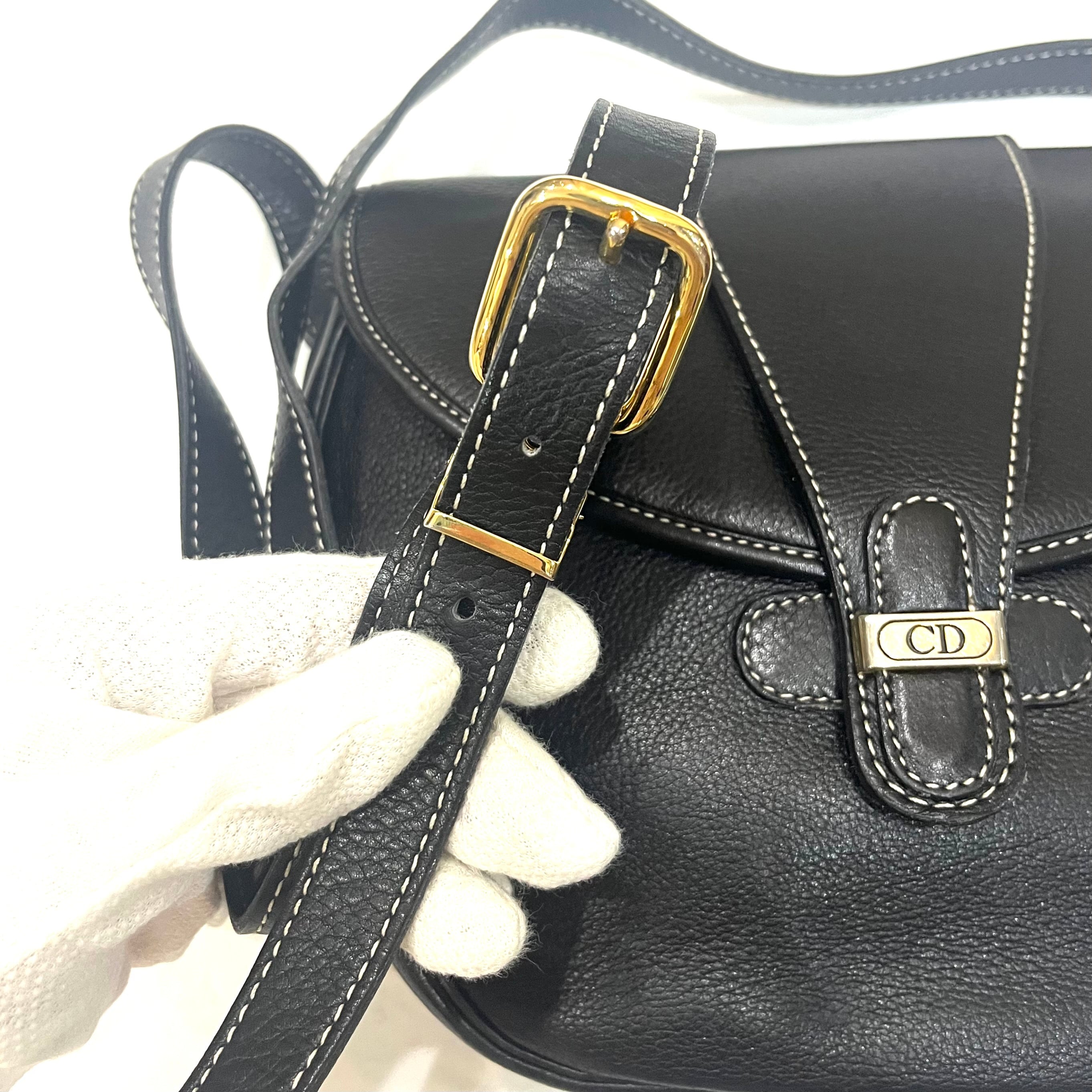 Christian Dior】2244 本革レザーショルダーバッグ ブラック