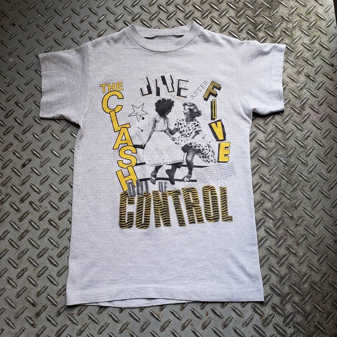 超レア THE CLASH 80s Tシャツ OUT OF CONTROL