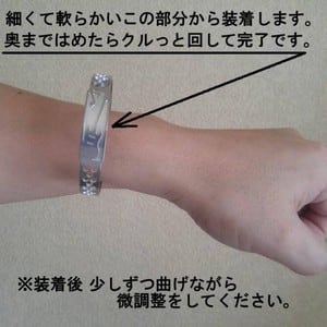 純銀/SILVER/オリジナルブランド/kai/桜モチーフ/ バングル/華衣/ 和柄 桜バングル】 驚きの軽さ！手首を細く魅せる♪ / 肌に優しい(金