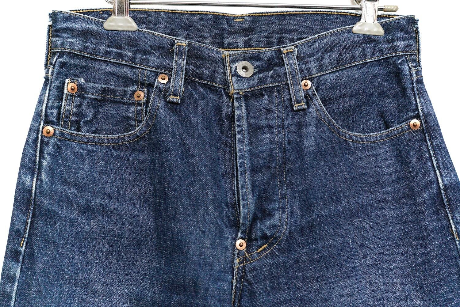 3517 Levi's 702-XX 94年 日本製 90's 90年代 W28 L34 赤耳 セルヴィッジ 復刻 シンチバック リーバイス ジーパン ジーンズ デニムパンツ メンズ 古着 | ANTIQUE JOHN アンティーク ジョン 3517 Levi's 702-XX 94年 日本製 90's 90年代 W28 L34 赤耳 セルヴィッジ 復刻 シンチバック リーバイス ジーパン ジーンズ デニムパンツ メンズ 古着 | ANTIQUE JOHN アンティーク ジョン