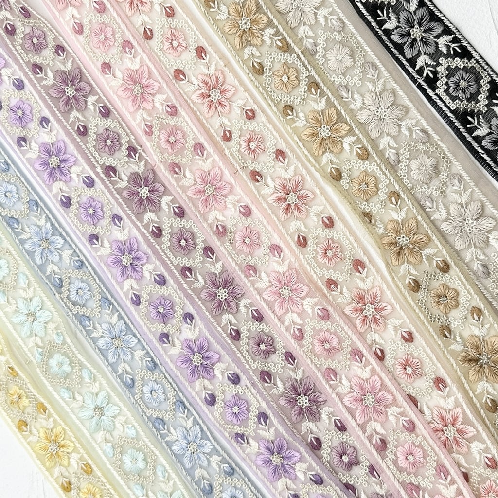 【本日限定】インド刺繍リボン　ロール販売　⑩ インド刺繍リボン 半ロール販売 | インド刺繍リボン arinco ribbon