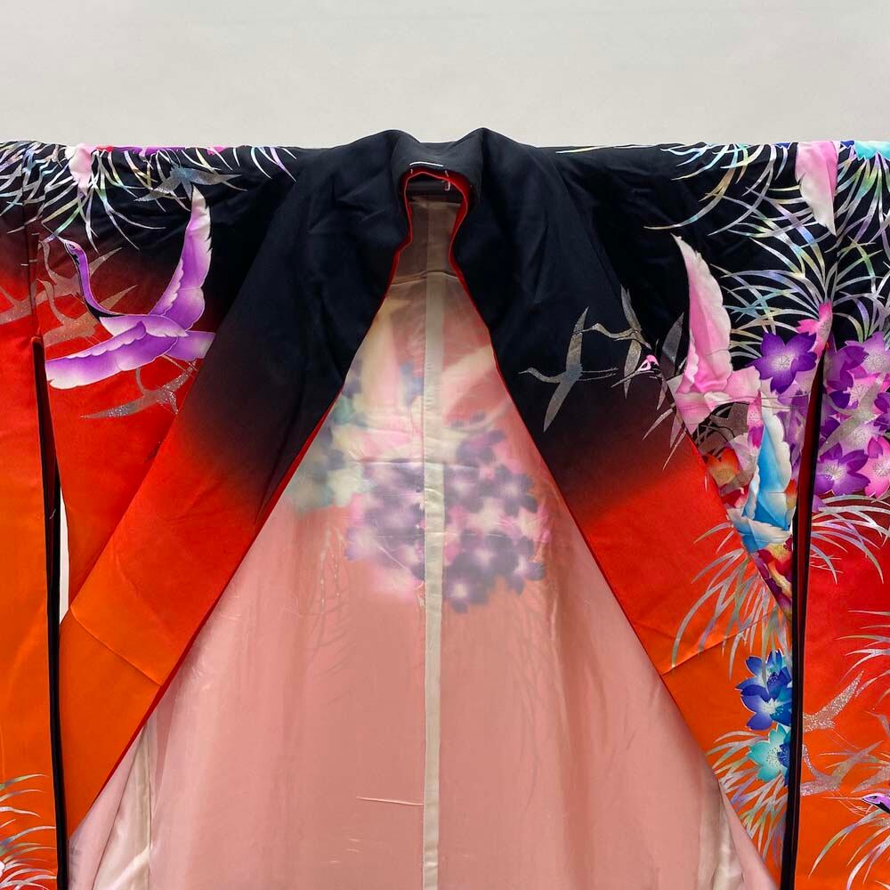 本振袖 引き振袖 正絹 赤色 オレンジ 黒 鶴 紫陽花 古典 刺繍 結婚式