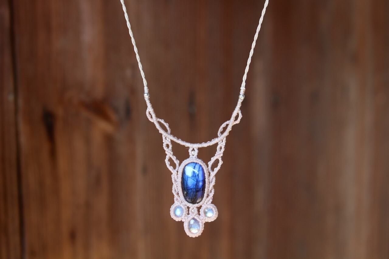 Labradorite & Rainbow moonstone micro macrame necklace
