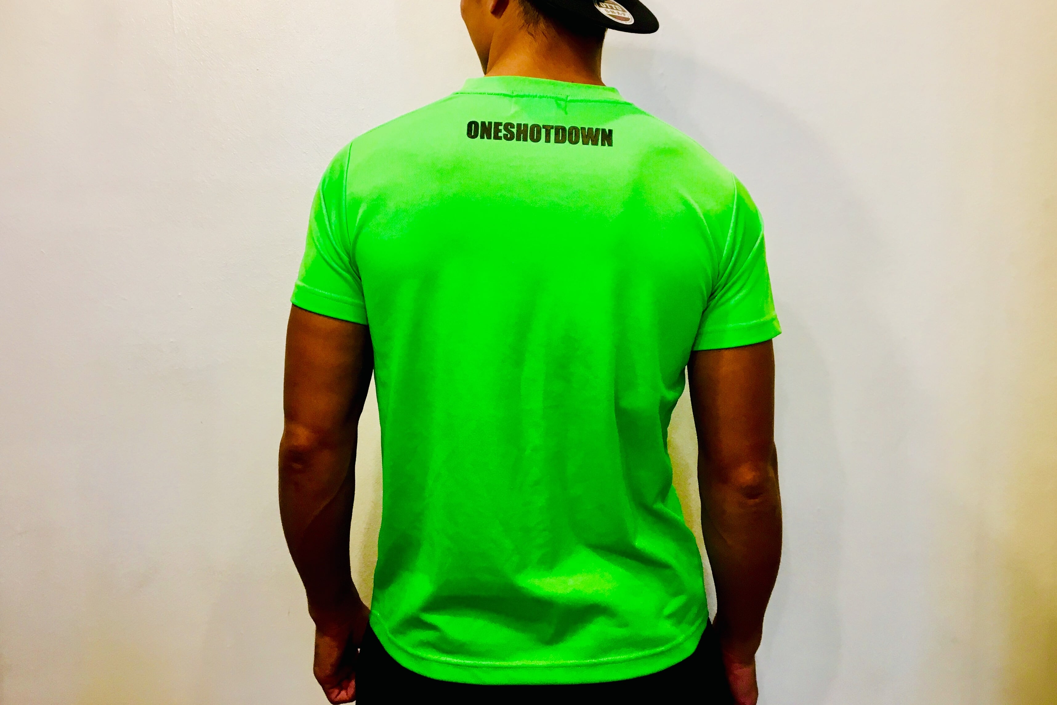 ONESHOTDOWN ネオンカラードライTシャツ | ONESHOTDOWN
