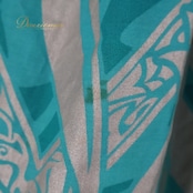 フラダンス 衣装 パウスカート エムエムジェイ ブルー系 MMJ 日本製 グラデーション 花柄 モンステラ柄 シルバー系 ラメ感 キラキラ かわいい 華やか 鮮やか 明るい ハワイアン アロハ ハワイアンプリント フラ ダンス レッスン 練習