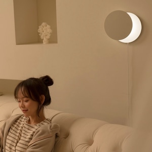 luna moon light LED mood light / ルナムーン ルームライト 月 壁掛け 照明 韓国 インテリア 雑貨