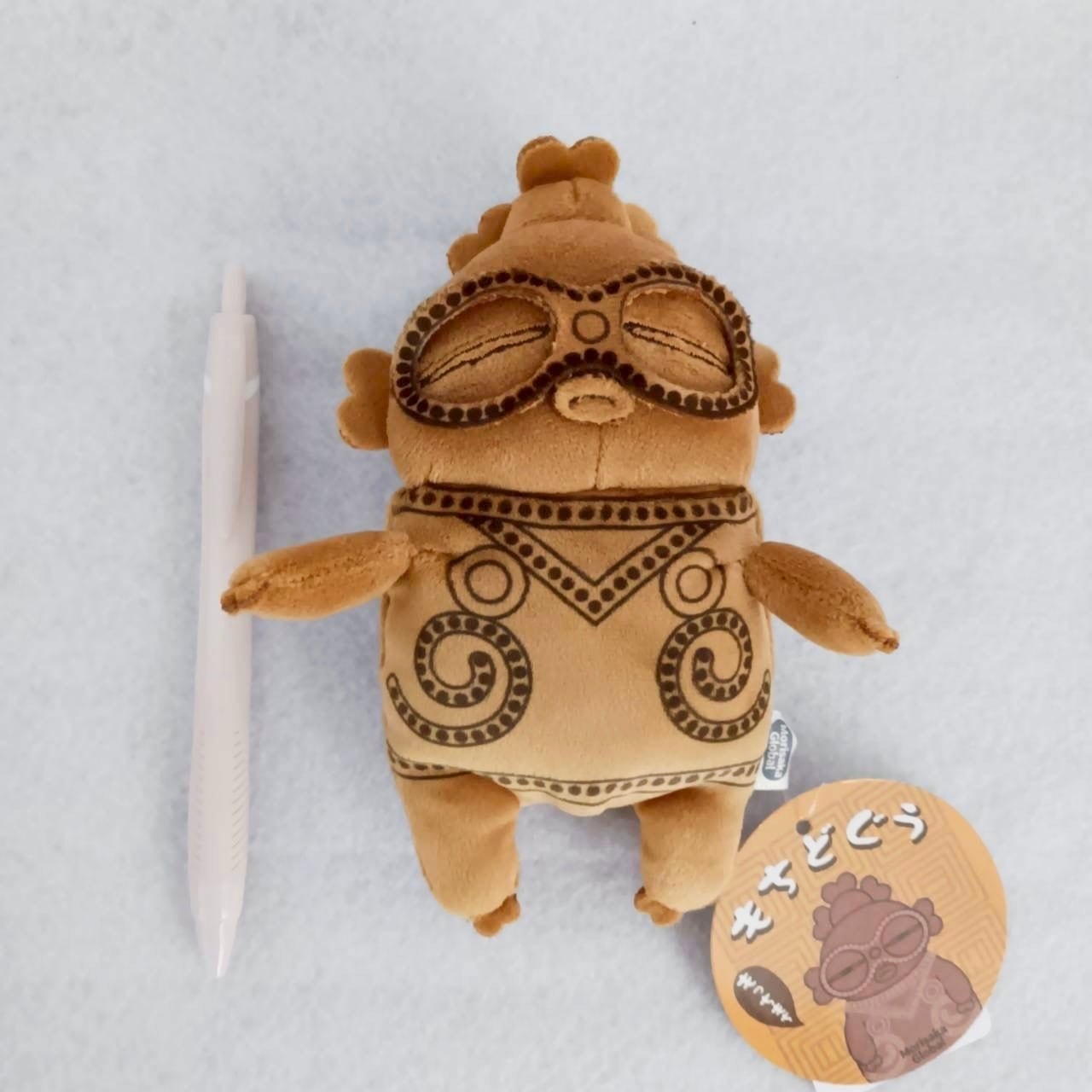 もちシリーズ 遮光器土偶 マスコット（黄土色） | AM☆BASE