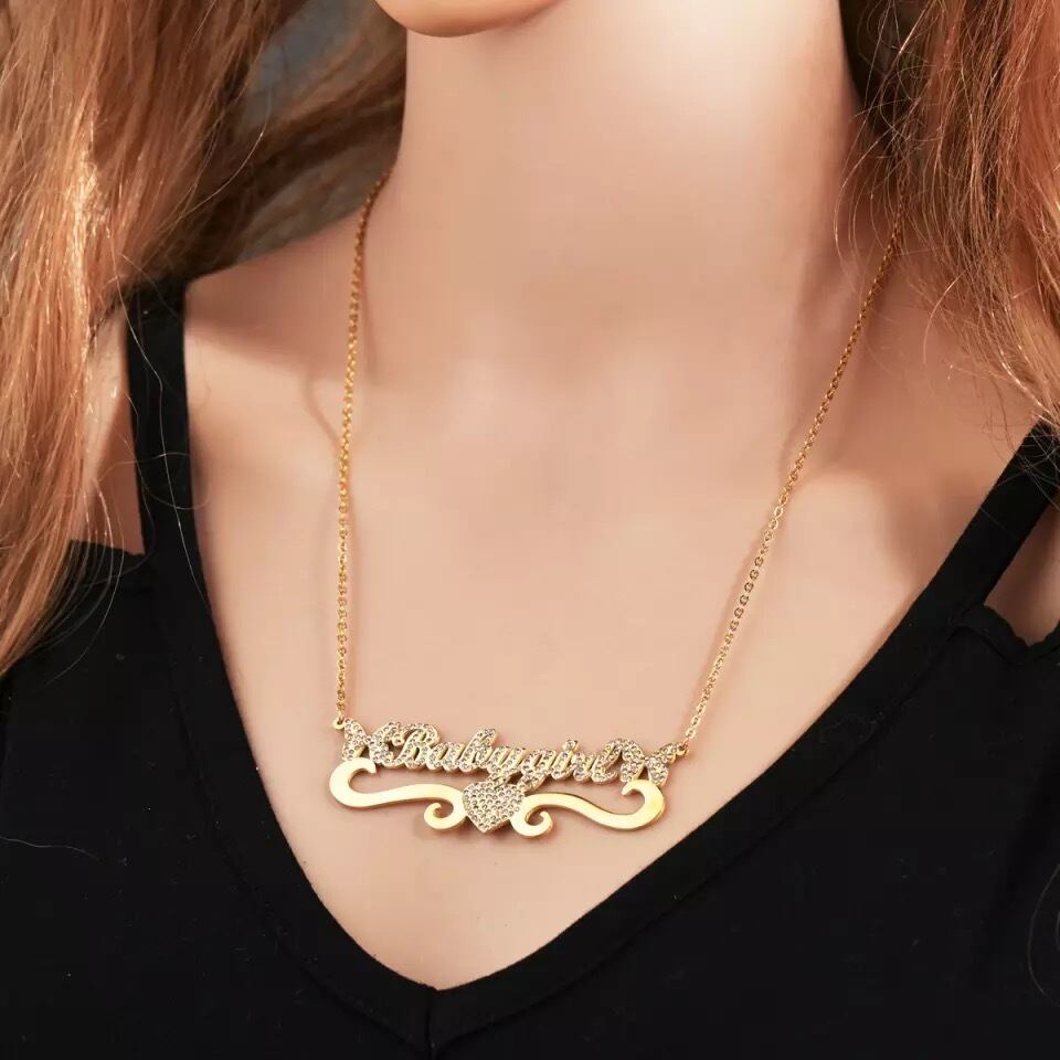 ハート ストーン名前ネックレス お好きなメッセージをアクセサリーにします フォント6種類 Familys