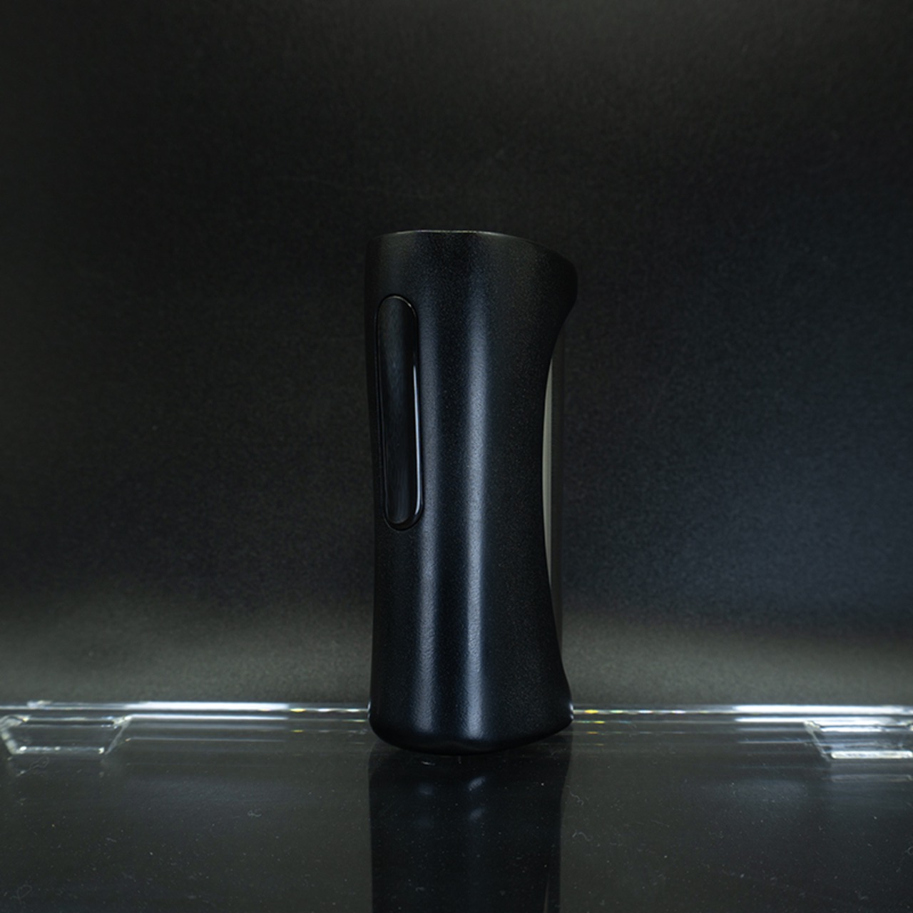 Stratum V7D Aerodynamic BK Matt by Stratum