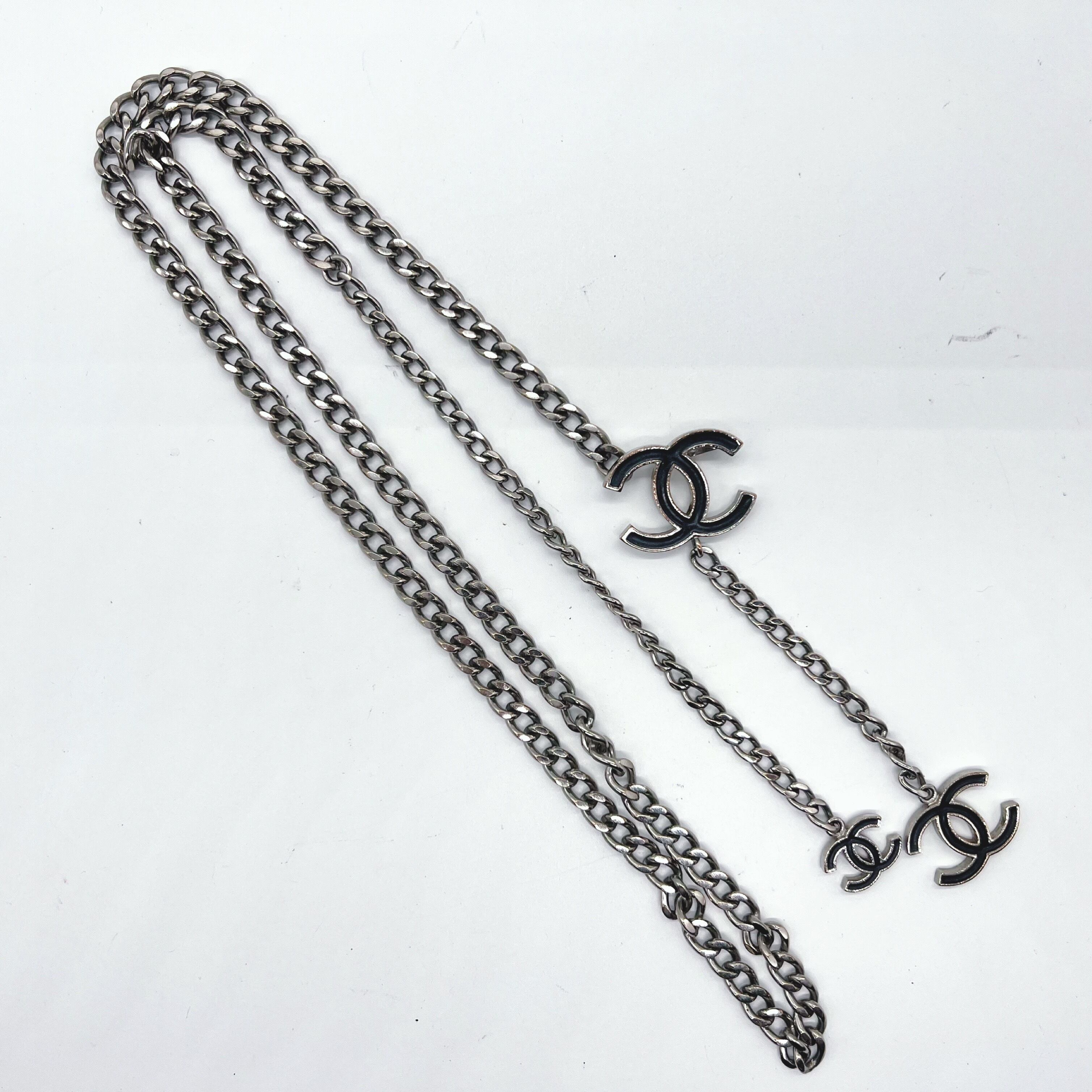 シャネル　３連チェーンベルト CHANEL シャネル ココマーク 3連 レザー チェーン ベルト CHANEL◇1984