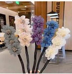 【 送料無料 1000円 ポッキリ 】 予約 シニヨンメーカー 花 ヘアアクセサリー レディース お団子メーカー 簡単 まとめ髪 フラワー 上品 華やか 和装 浴衣 結婚式 パーティー 入学式 卒業式 発表会 cw-a-6727