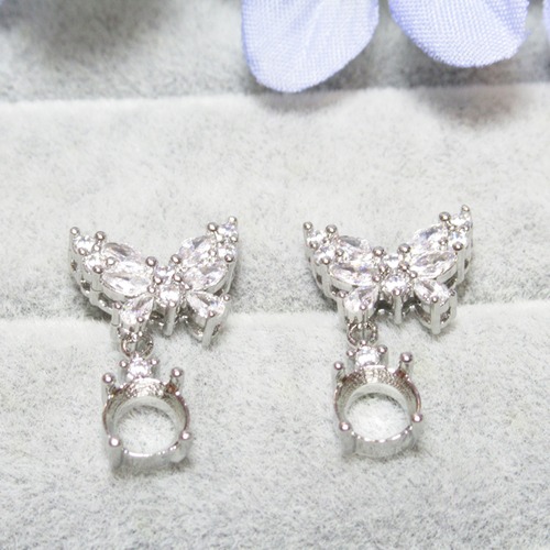 銅 1ペア 6㎜ バタフライCZ スイング ピアスセッティング SV