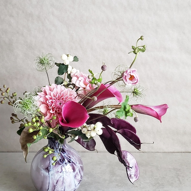 Bouquet & Vase　臙脂小紫  －えんじこむらさき－
