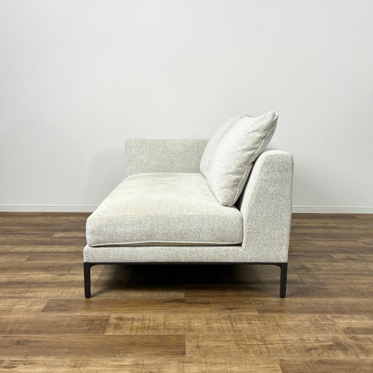 Cassina ixc. GRAB home 2人掛けソファ オットマンセット 右ひじ掛けアーム デザイナーズ家具 モダン ファブリック ベージュ系【中古】【YBサイズ】