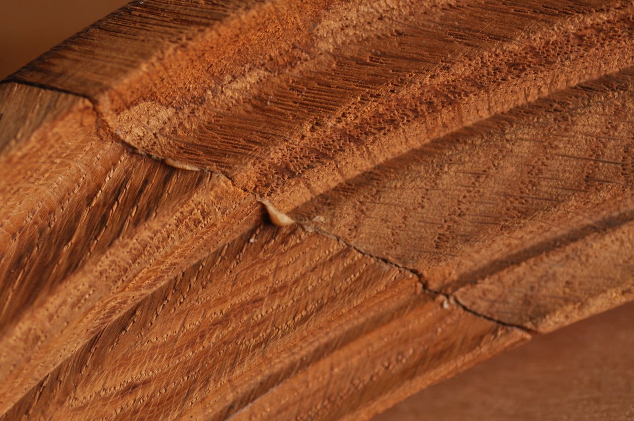 無垢のオーバルフレーム