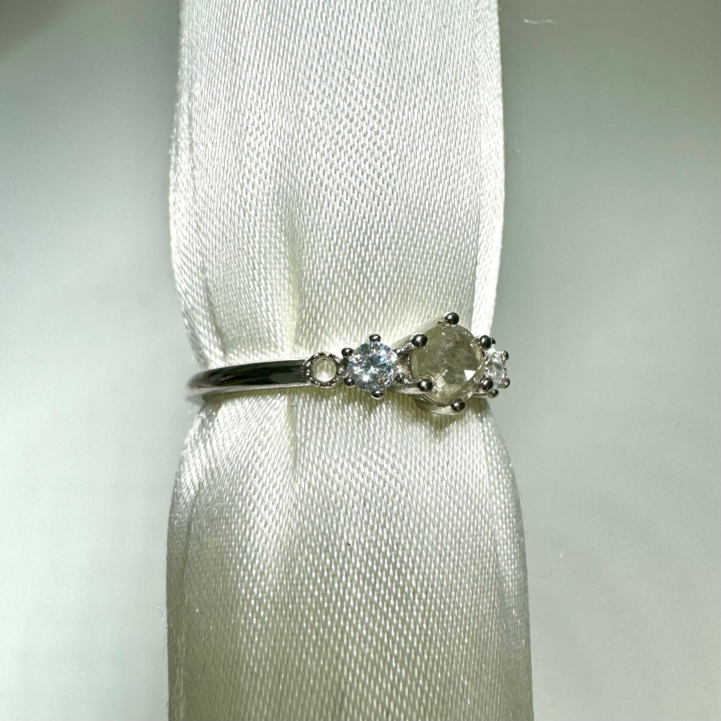 プラいちRing♦︎ローズカットダイヤ ♦︎