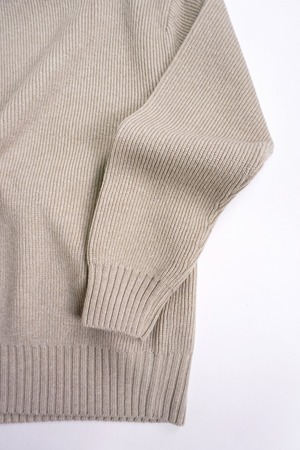 Hand Framed High Neck P/O　