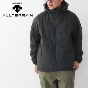 DESCENTE ALLTERRAIN [デサントオルテライン] AIRFLAKE PARKA  [DOMWGC39] エアフレークパーカ・中わたシェルジャケット・軽量性・保温性・はっ水・MEN'S [2023AW]