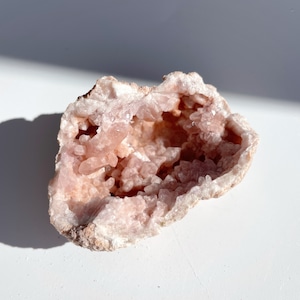 ピンクアメジスト原石/ジオード 11◇ Pink Amethyst Geode◇天然石・鉱物・パワーストーン