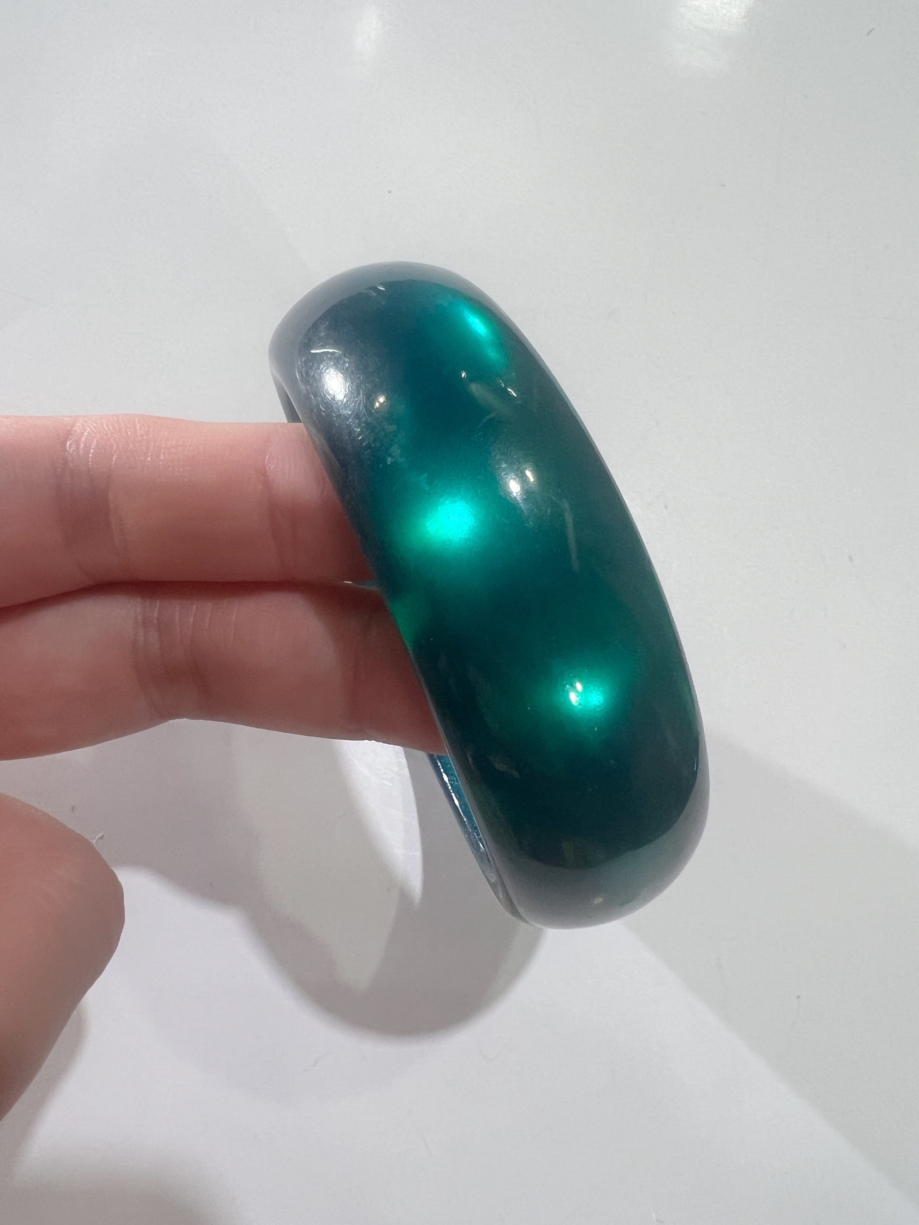Vintage green bangle