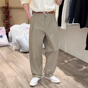 立体デザインプリーツ薄軽ルーズパンツ　0750