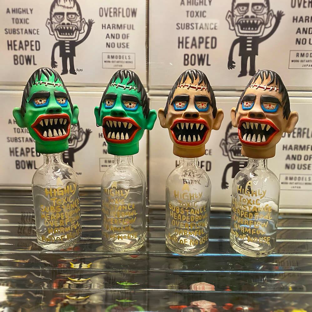 BG MONSTER BOTTLE < F/C HEAD Ver. >