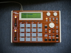 MPC1000 "AMC" custom by ghostinmpc