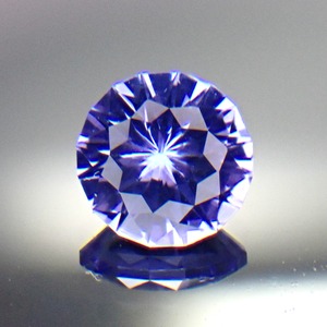 【Original Cut】輝く青色、ブリリアンスの誘惑 0.58ct 天然タンザナイト