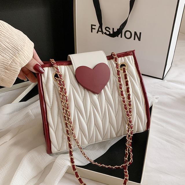 中国のバレンタインデー限定バレンタインデーの小さなバッグ女性2020新しいトレンディなファッションチェーンメッセンジャーバッグネット赤テクスチャ小さな正方形のバッグ Tiancai_Wing_Bag1815889