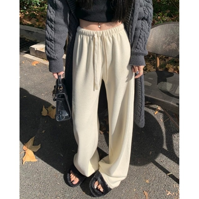 Fleece lined wide pants　B1183