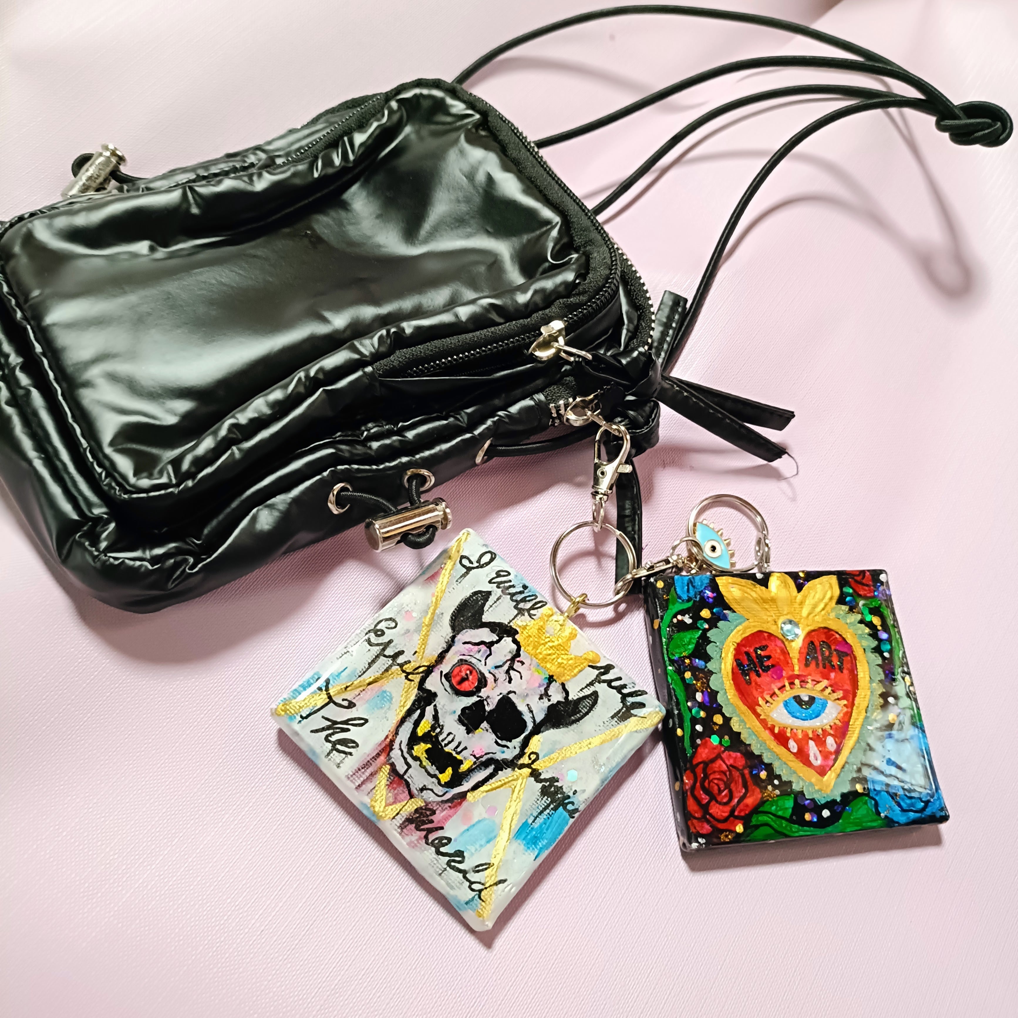 10/1〜愛と狂気のマーケット出展作品】HEART -原画キーホルダー