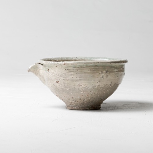 ［額賀 円也］4. 刷毛目　片口／B