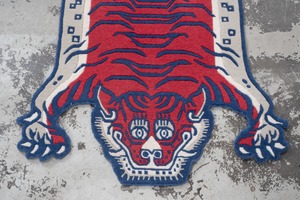 Tibetan Tiger Rug 《Sサイズ•ウール・オリジナル3・ブレイブリーオブネパール467》チベタンタイガーラグ