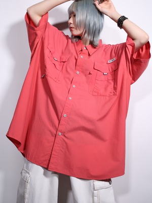 "Colombia" PFG super over silhouette s/s shirt