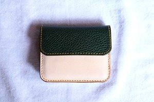 《即納》middle wallet【deep green × off white】