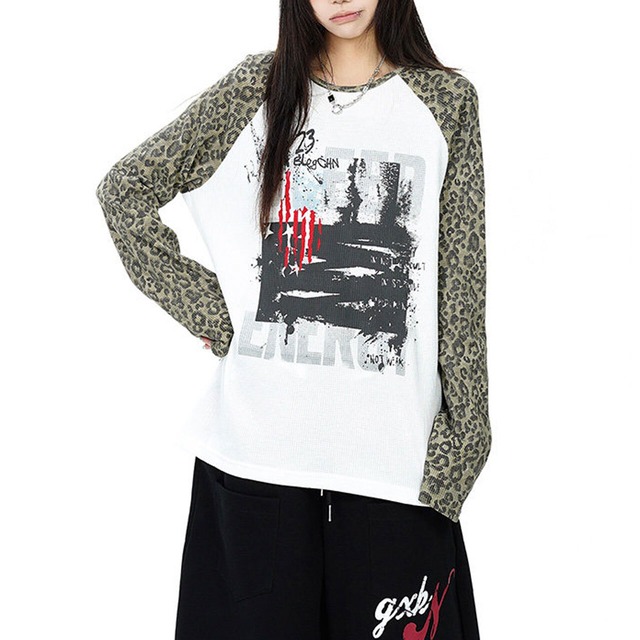 レオパードスリーブグラフィックラグランTシャツ 2col   R02621