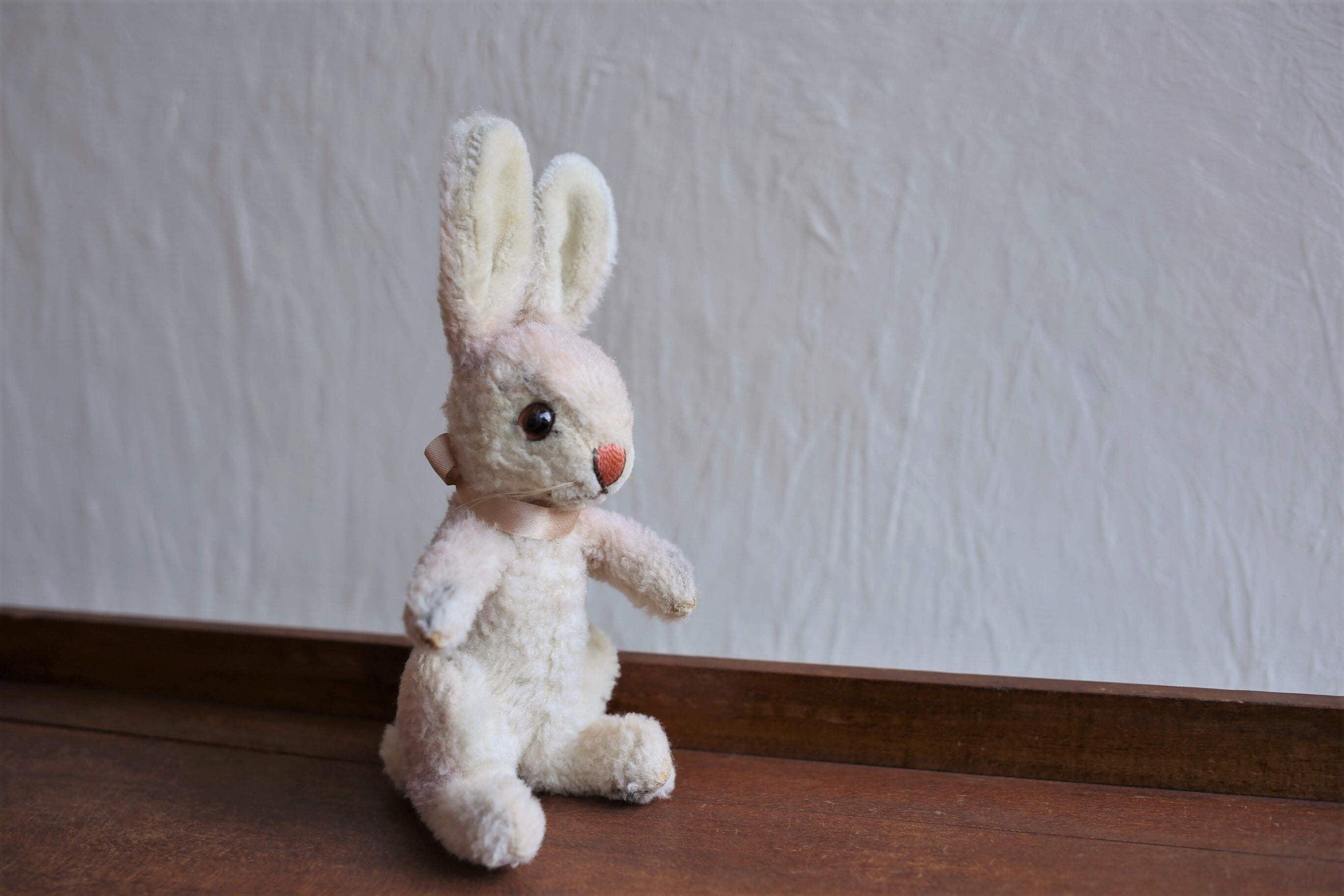 ドイツ ヴィンテージ Steiff シュタイフ ウサギ『Dralon rabbit』 N-03073