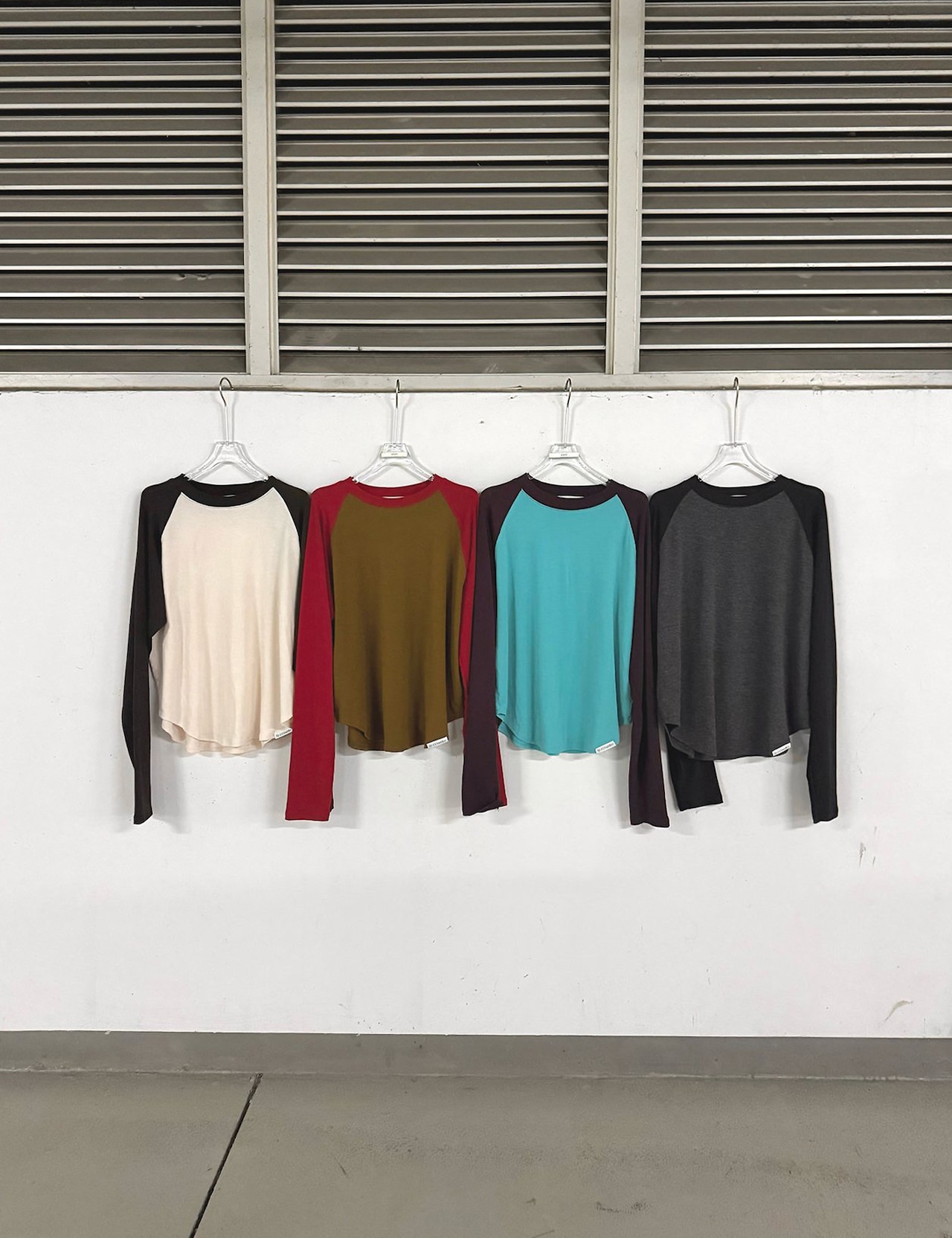 【新作5％OFF・3日間】Raglan-Sleeve Tops_4colors