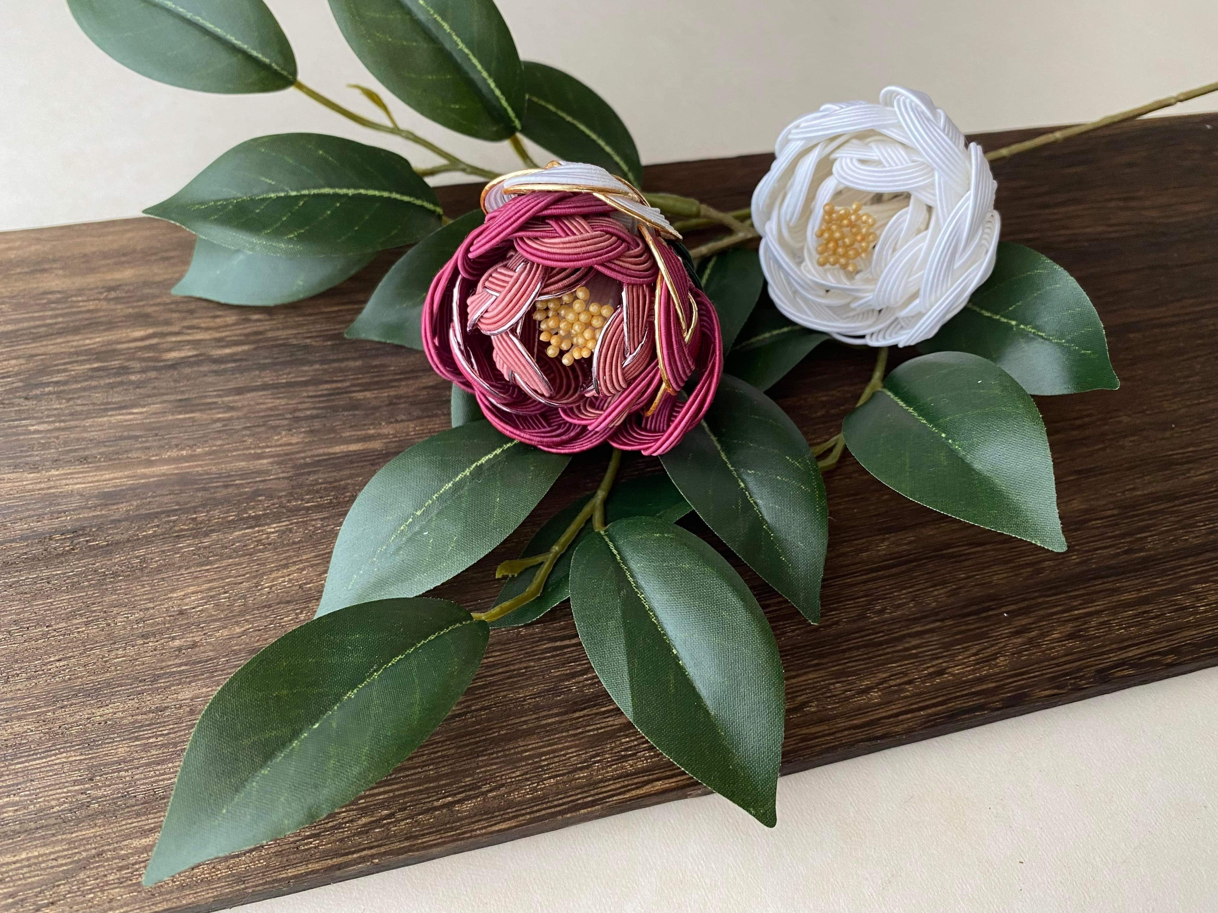 対面＞立花 椿の花 水引レッスン | musubi_tokyo(ムスビトーキョー