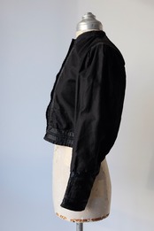 Romanian machine-stitched short jacket