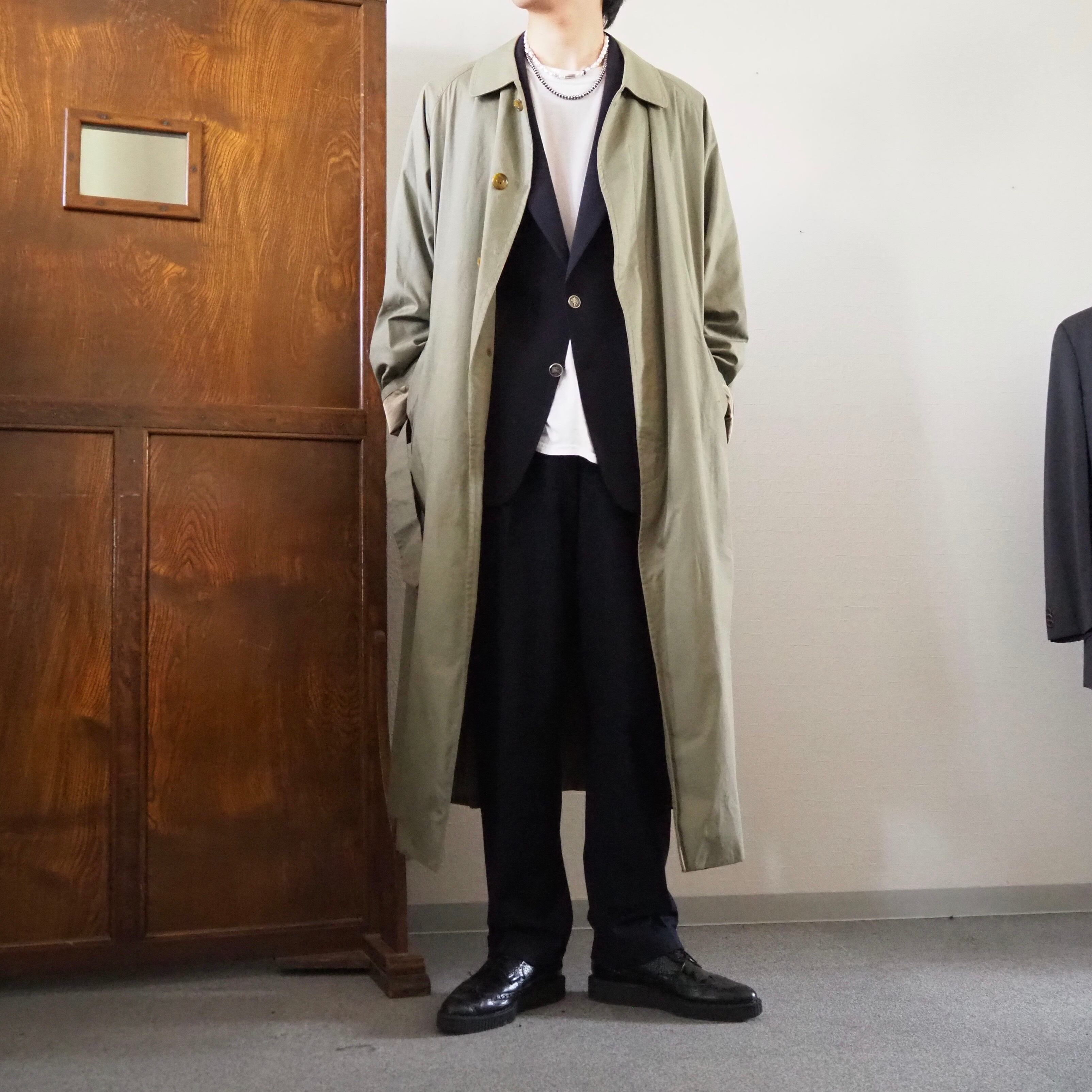 Aquascutum アクアスキュータムウールベルテッドコート