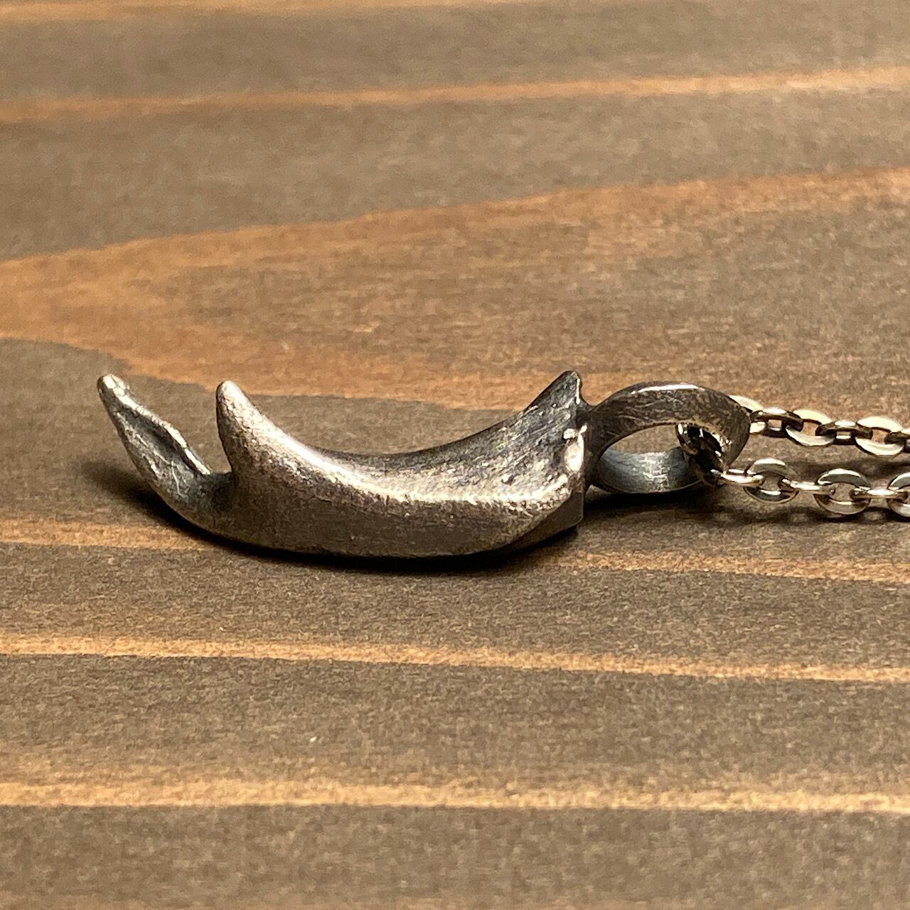 オオクワガタ 左アゴペンダント (品切れ中のため受注製作になります