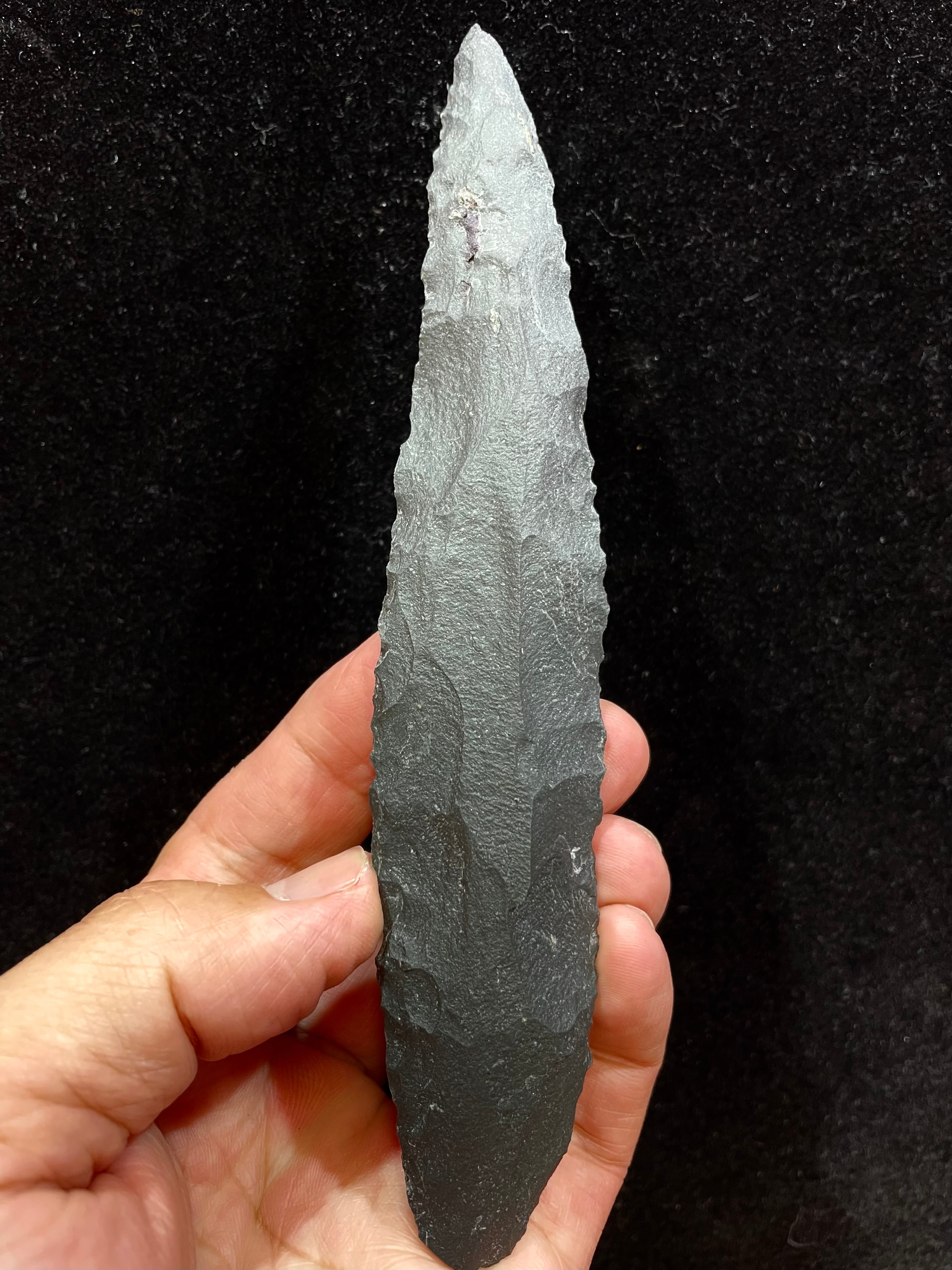 サヌカイト　石器 磨製　２３０７２１－２ 6) サヌカイト(石器加工) | レムリアの太陽