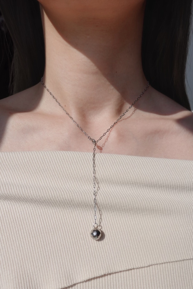 ball top necklace