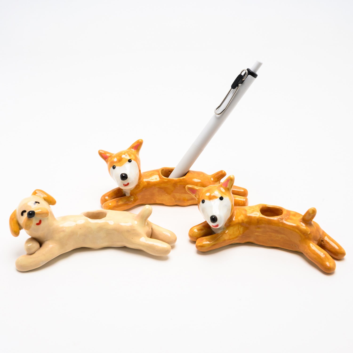mycoro 陶器作品 寝っころがり犬のペン立て | TOKYO PiXEL. shop & gallery