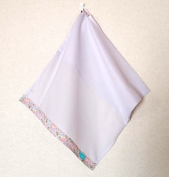 リバティ　キルト・スリムポーチ＜Betsy＞(ベッツィー)黄色系×チャイニーズピンク