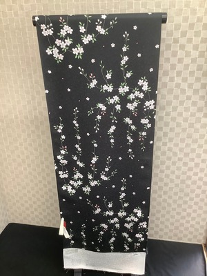 クリスマス バーゲン品12月24日までの特別価格❗️（通常¥140,800）:正絹京染小紋「枝垂れ桜」